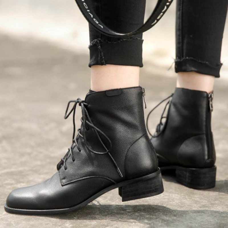 Enkel Skinnsnøring Dame Martin Boots